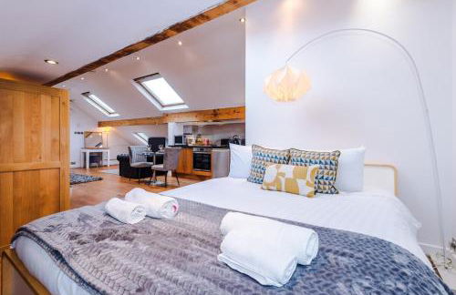 The Loft Apartments | Cheadle - Photo 4