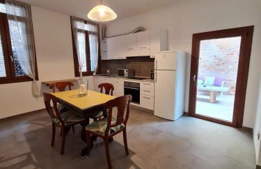 Venice Apartment with Private Courtyard - Foto 41