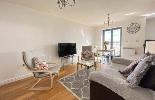 Beach Front APT with Stunning Sea View - Foto 1