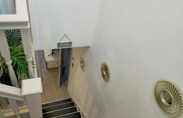 Modern Two-Bedroom House - Free Parking - Foto 14