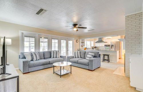 6 Mi to Legoland Retreat with Pool and Fenced Yard - Foto 3