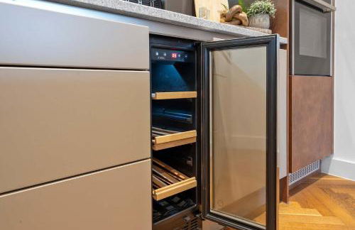 Seraphine Residence - Luxury 1BR Apartment - Foto 13