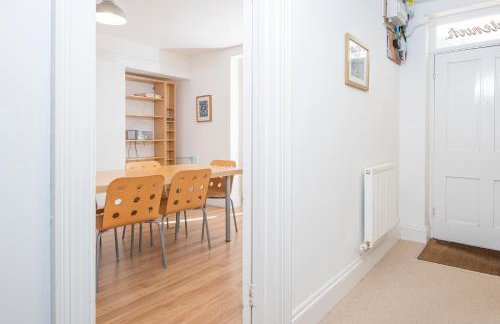 Inglenook House - Photo 5