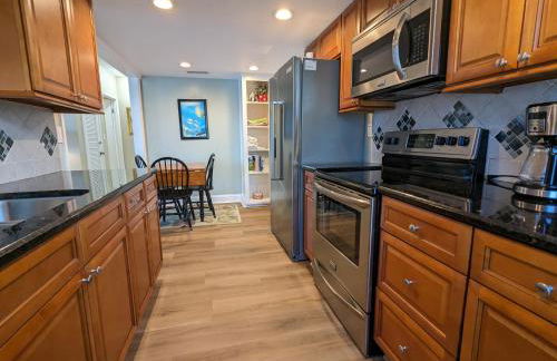 Beachfront Condo, Ocean Views, Near Patrick SFB - Foto 9