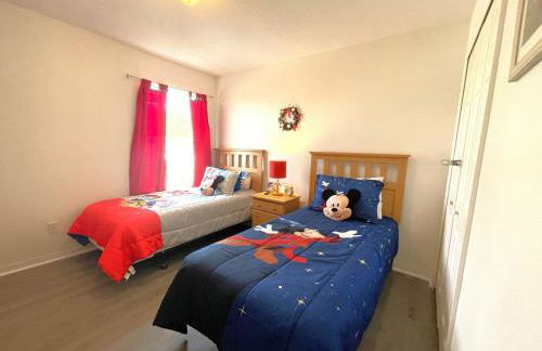 Spacious Villa South Facing Pool 20 min to Disney - Foto 26