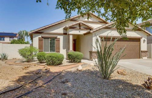 4 Mi to Luke AFB Family Home with Pool and Hot Tub - Foto 28