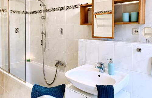 Am Puls der Stadt - Ferienwohnung in Citynähe! - "Karli" - Foto 9