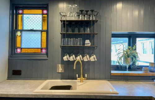 Fabulous apartment seconds from beach by Whitstable-Holidays, Pudding Pan - Foto 11