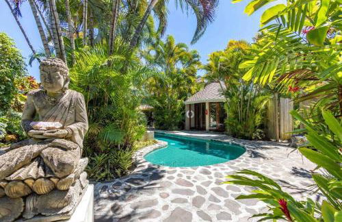 Cliff House with Ocean Views in Haiku, Maui jungle - Foto 1