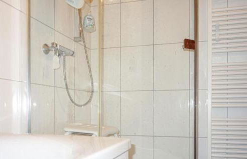 Awesome Home In Müllenbach With Kitchen - Foto 32