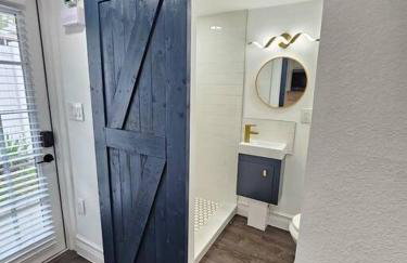 The Hideaway DT Orlando Tiny Home w Free Parking - Foto 19