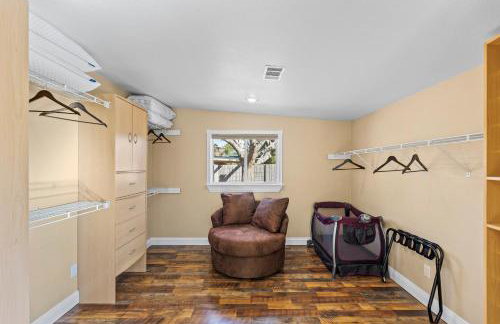 Spacious Desert Getaway! - Photo 31