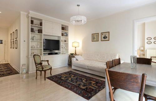 Casa del Teatro appartamento con splendida terrazza di fronte al Teatro Rossini - Foto 6