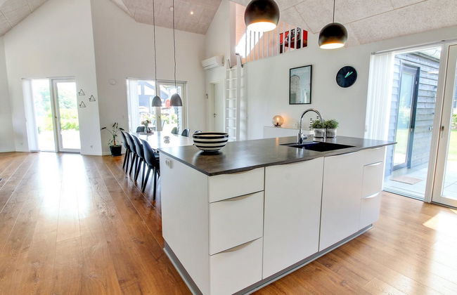 "Thorfin" - 200m from the sea - Photo 31