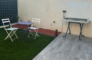 Le Coin Charmant - vue montagnes et jacuzzi privé - Foto 17