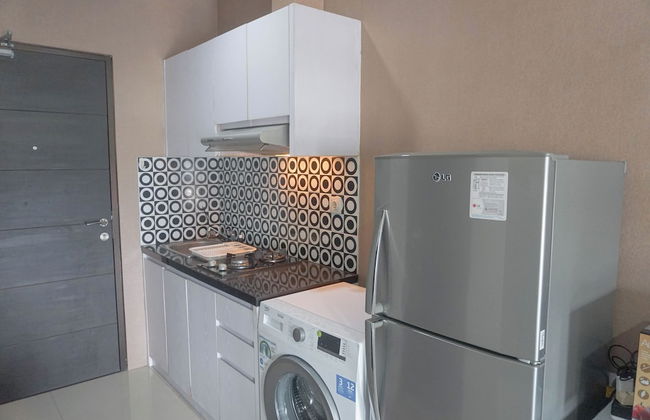 Minimalist And Relaxing Studio Room At Tamansari Semanggi Apartment - Foto 11