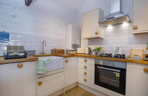 Rose Cottage - Photo 13