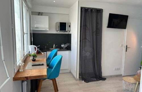 Studio - Centre - Gare - wifi - Foto 3