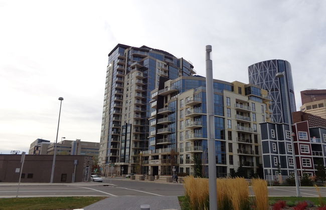 Regal Suites - Riverfront - Photo 1