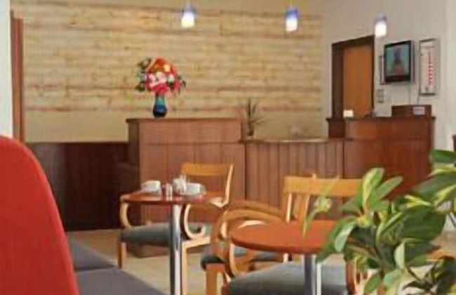 Petrosana Hotel Apartments - Foto 2