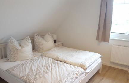 Ferienhäuser Hühnergott und Kranichnest, Sauna, Kamin und Garten - Foto 16