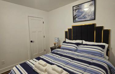 Charming 3 Bedroom house near Downtown IN - Photo 38