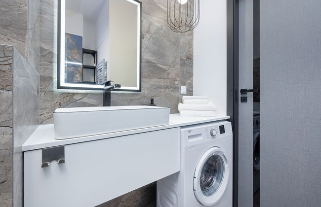 Porta Mare Studio With A/C by Renters - Photo 34