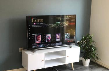 Spring House - Staycation - Perfect for Contractors & Families - 2 Parking Spaces - Foto 7