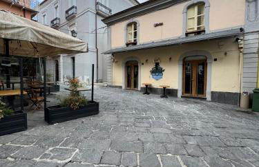 Coven Shabby Apartment, il tuo rifugio nel cuore della città - Foto 24