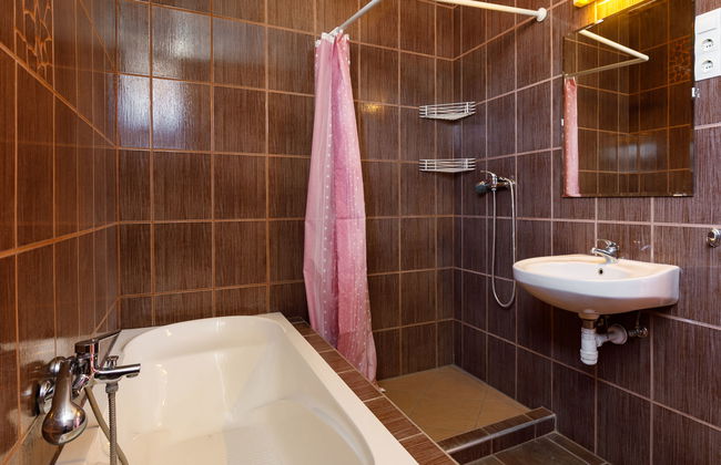 5 bedroom House in Balatonfenyves with garden and terrace - Photo 11