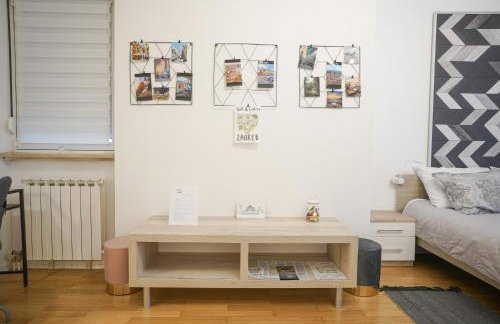 APARTIQUE ZAGREB self check in! - Foto 15