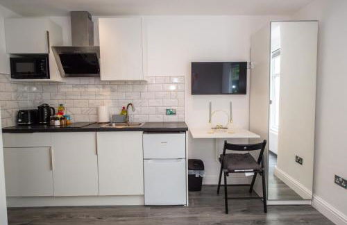 Five Seasons Liverpool City - Modern Studios near Anfield - Foto 27