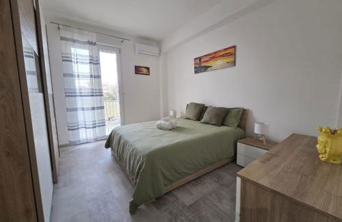 DELUXEscoglitti - Foto 16