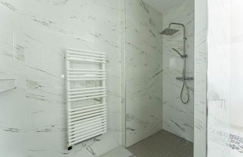 Villa le Trèfle with pool - Photo 11