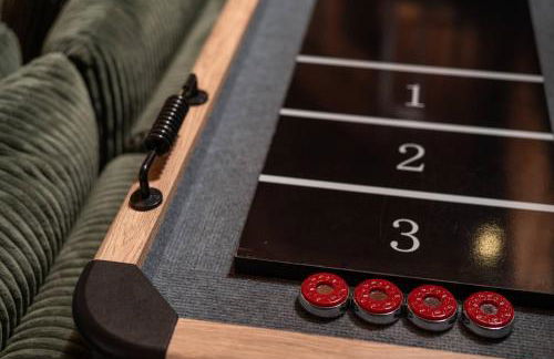 Lakeside Haven with Jacuzzi and Games - Foto 30