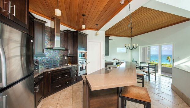 Contemporary Comfort: Stunning Villa With Pool & Restaurant - Foto 5, Cocina privada