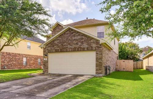 Fish and Hike Pet-Friendly Humble Home with Yard - Foto 30