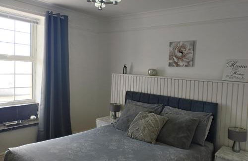 Waterfront Location, Balcony, Sea Views, Free Parking - Foto 14