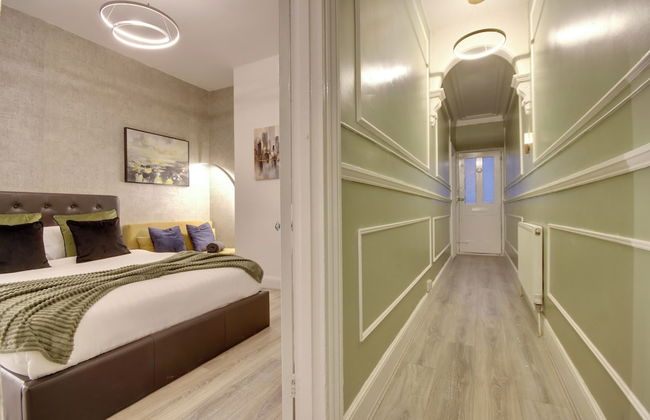 Southsea 4BR Getaway with Private Yard - Foto 3