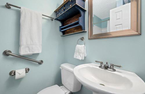 Inglewood East Nashville Home - Large Yard & Private Deck - Free Parking - Foto 14