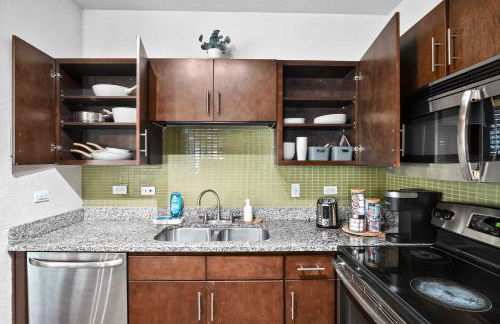 Modern Stay With Resort Style Perks - Foto 24