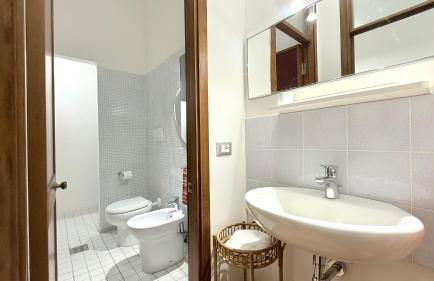 Bilocale in centro, con vista mare e Rotonda - Foto 11