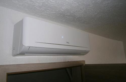 Wohnen im ehemaligen Kaminstudio mit Klimaanlage - Foto 13