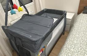 Espacioso Apartamento Familiar con terraza en Aranjuez - Confort, Tranquilidad y Netflix Incluido - Foto 11