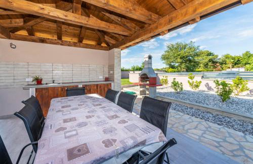 Villa Niko, your Ideal Summer Oasis near Poreč - Foto 11