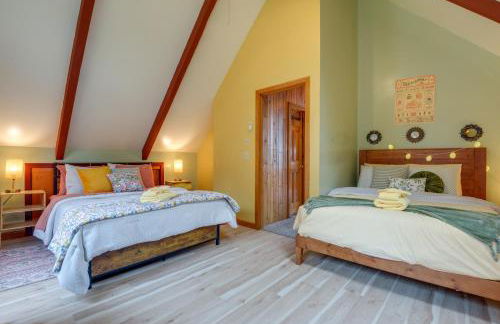 Deck, Mountain Views Colorful Retreat in Vernon! - Photo 21