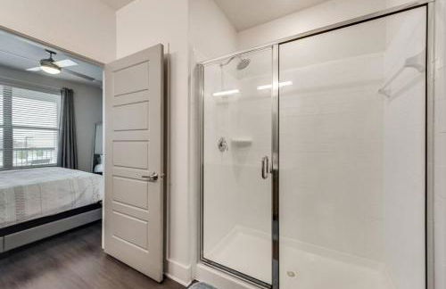 ALL041 -Luxe 2BD 2BA Apt in Allen - Foto 3