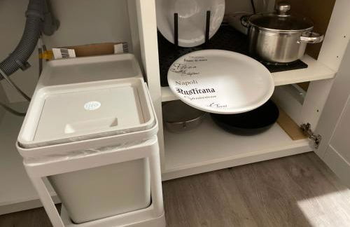 Sky Studio Apartment 1,5 Zimmer für 4 Leute Zentral 35qm S-Bahn Mercedes Benz - Foto 36