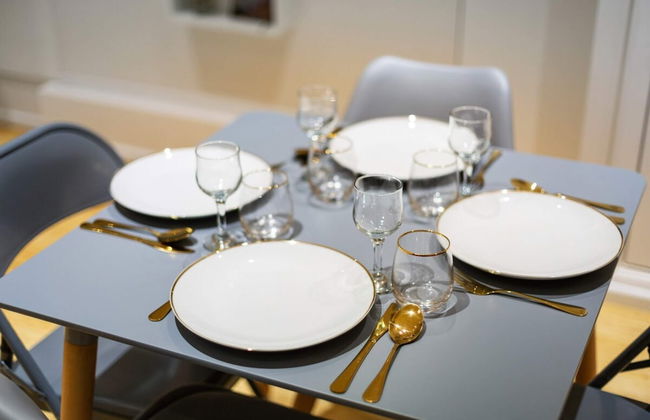 Trendy 1 Bedroom Apartment in the Heart of London - Photo 9