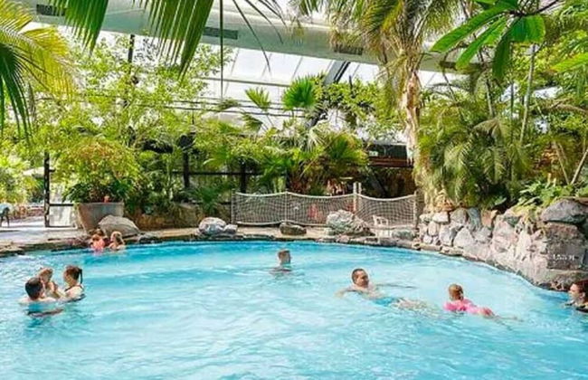 Apartment in the Fortified With Private Garden - Photo 27